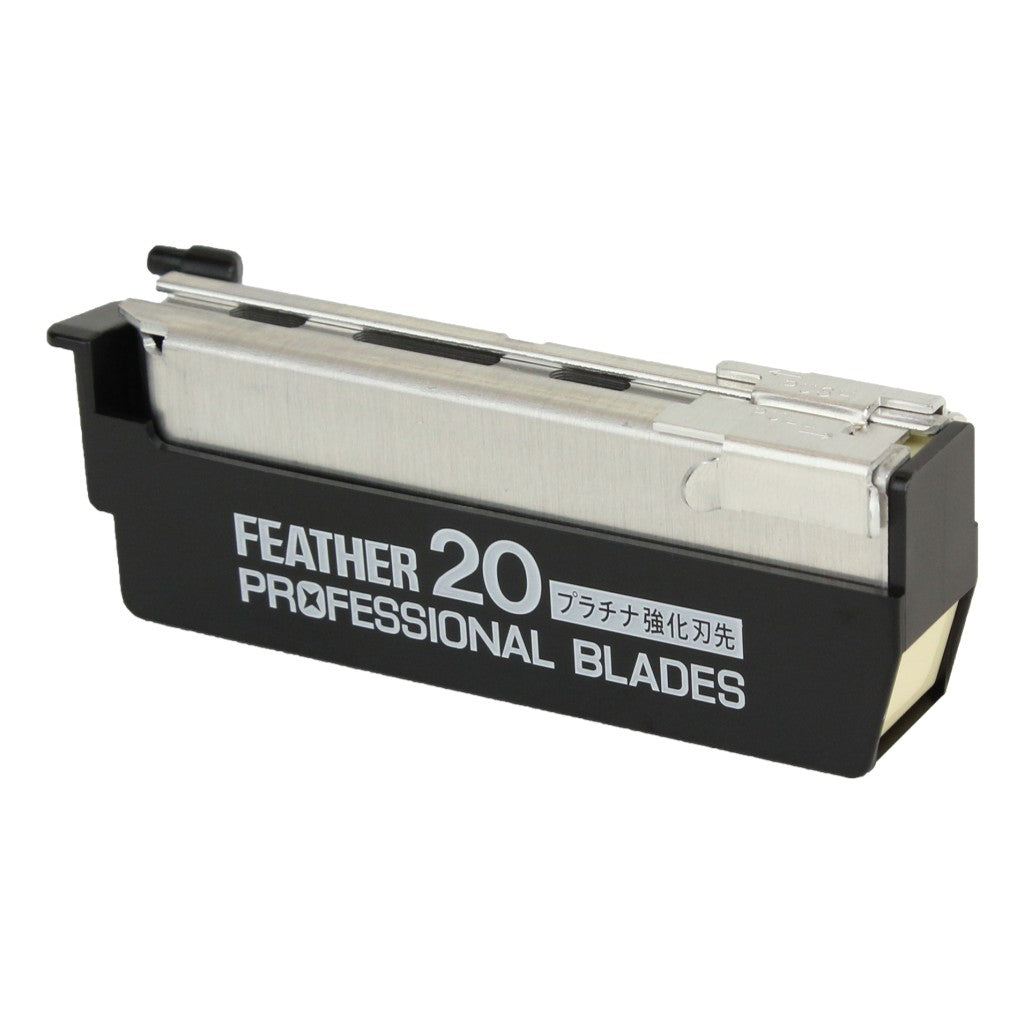 Feather Artist Club Professional Blade cartridge, demonstrating the secure and compact blade storage system.